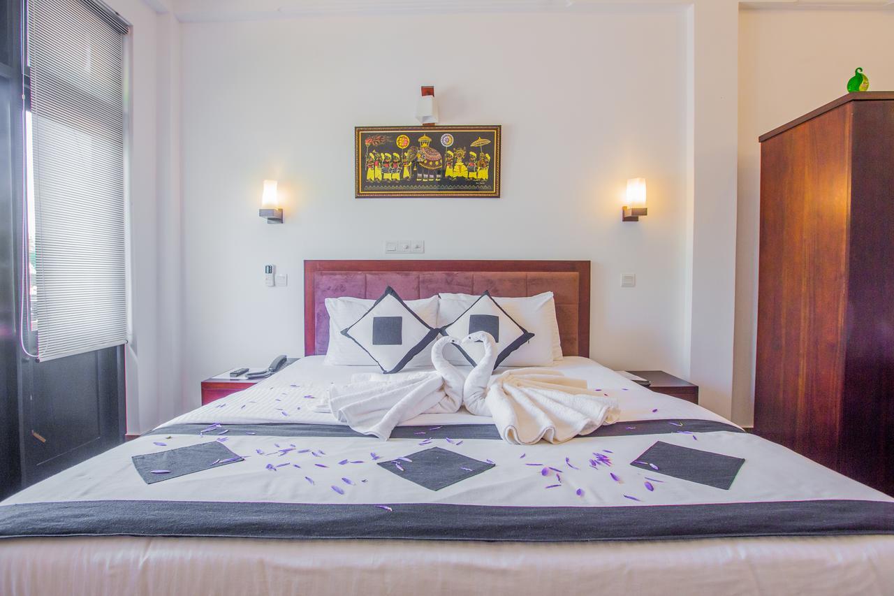 Villa Tissa Beach Resort Weligama Exterior foto